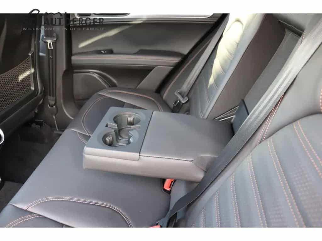 Alfa Romeo Stelvio Intensa Q4 AD AHK-el. klappb. Navi Digit 12/2025-photo-12