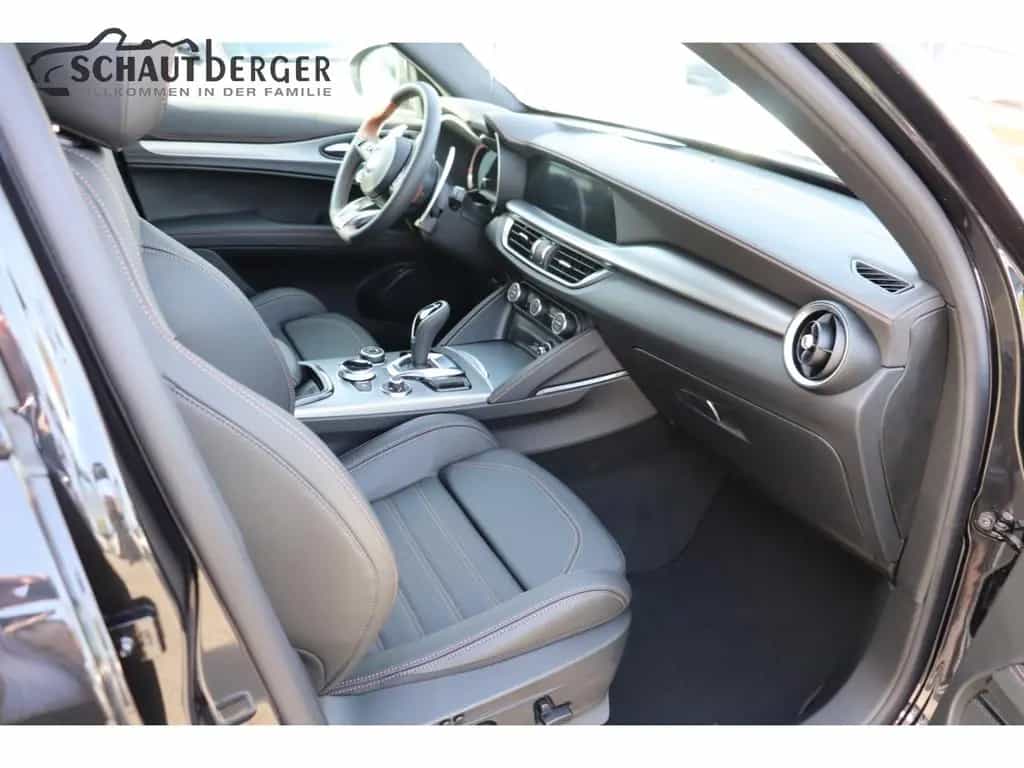Alfa Romeo Stelvio Intensa Q4 AD AHK-el. klappb. Navi Digit 12/2025-photo-13