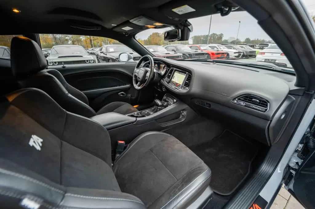 Dodge Challenger 6,4 SCAT PACK PLUS 06/2022-photo-42