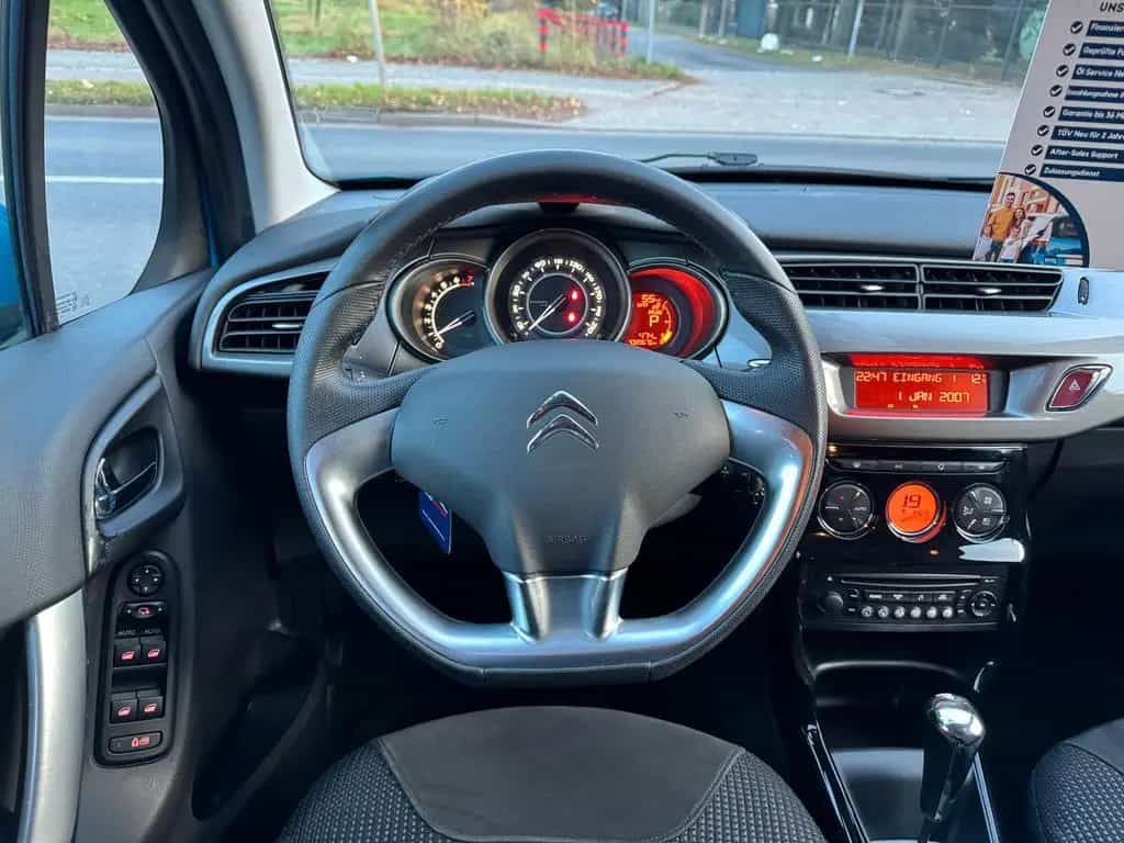 Citroën C3 1.6 Exclusive*Aut*Klima*PDC*Temp*TÜV NEU* 07/2012-photo-13