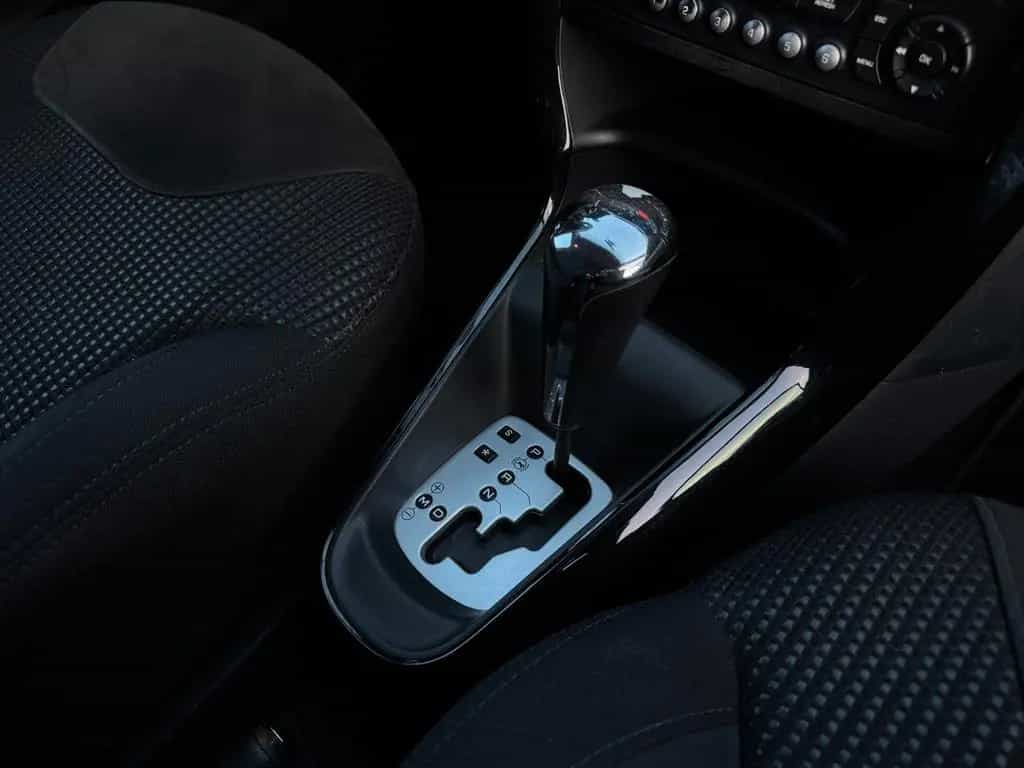 Citroën C3 1.6 Exclusive*Aut*Klima*PDC*Temp*TÜV NEU* 07/2012-photo-17