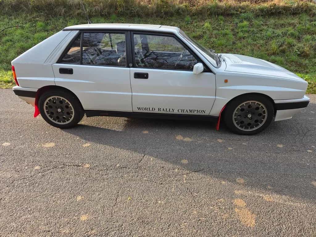 Lancia Delta Integrale 16V weiß H-Zulassung Oldtimer 07/1991-photo-12