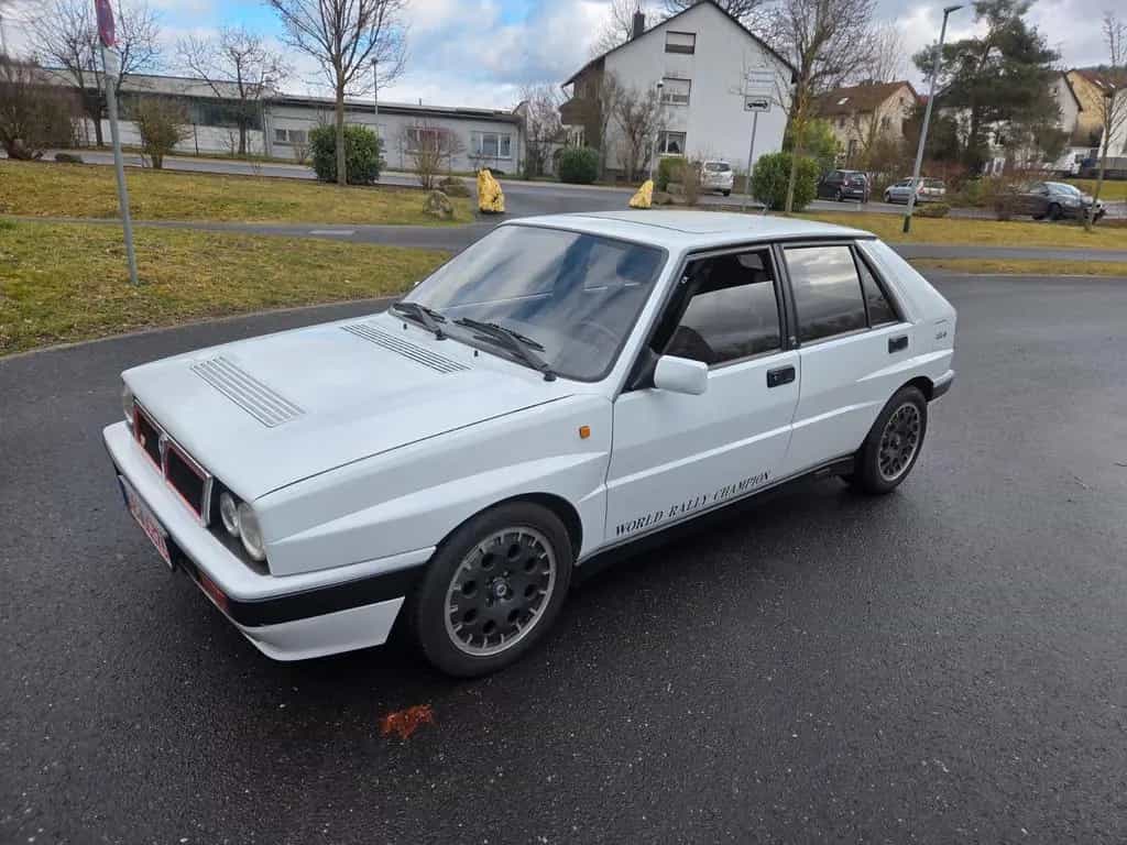 Lancia Delta Integrale 16V weiß H-Zulassung Oldtimer 07/1991-photo-17