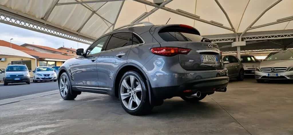 Infiniti QX70 3.0 diesel V6 AT S Premium 08/2016-photo-10