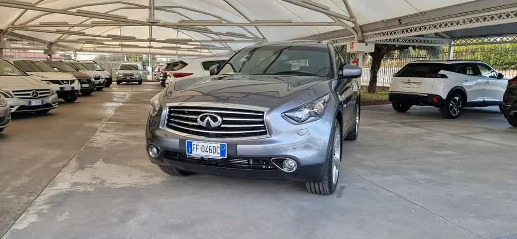 Infiniti QX70 3.0 diesel V6 AT S Premium 08/2016-photo-9