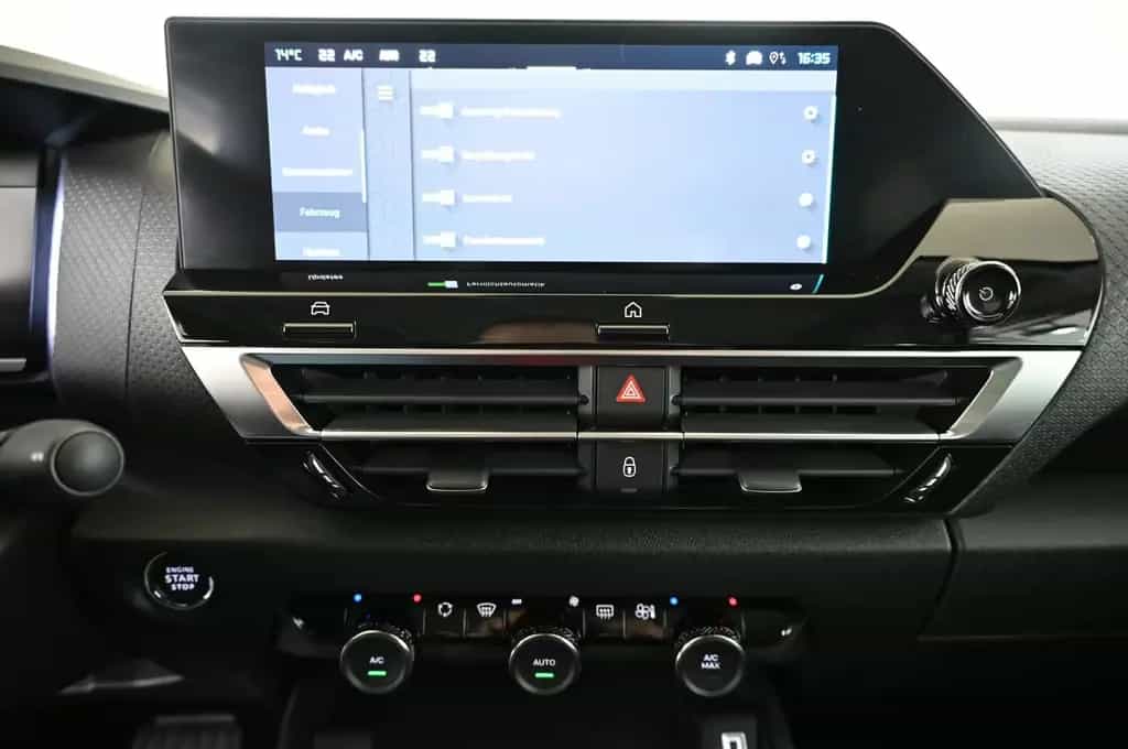 Citroën C4 X 1.2 PT EAT8 130 MAX LED/NAV/SOUND/PANO/H-UP 04/2024-photo-19