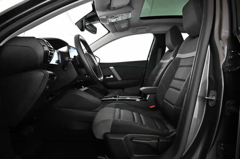 Citroën C4 X 1.2 PT EAT8 130 MAX LED/NAV/SOUND/PANO/H-UP 04/2024-photo-25
