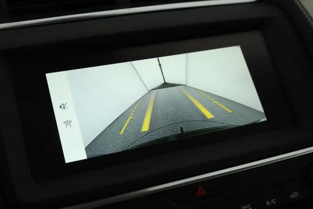 Jaguar E-Pace 2.0 R-Dynamic SE AWD LED Kamera AHK Leder 10/2019-photo-26