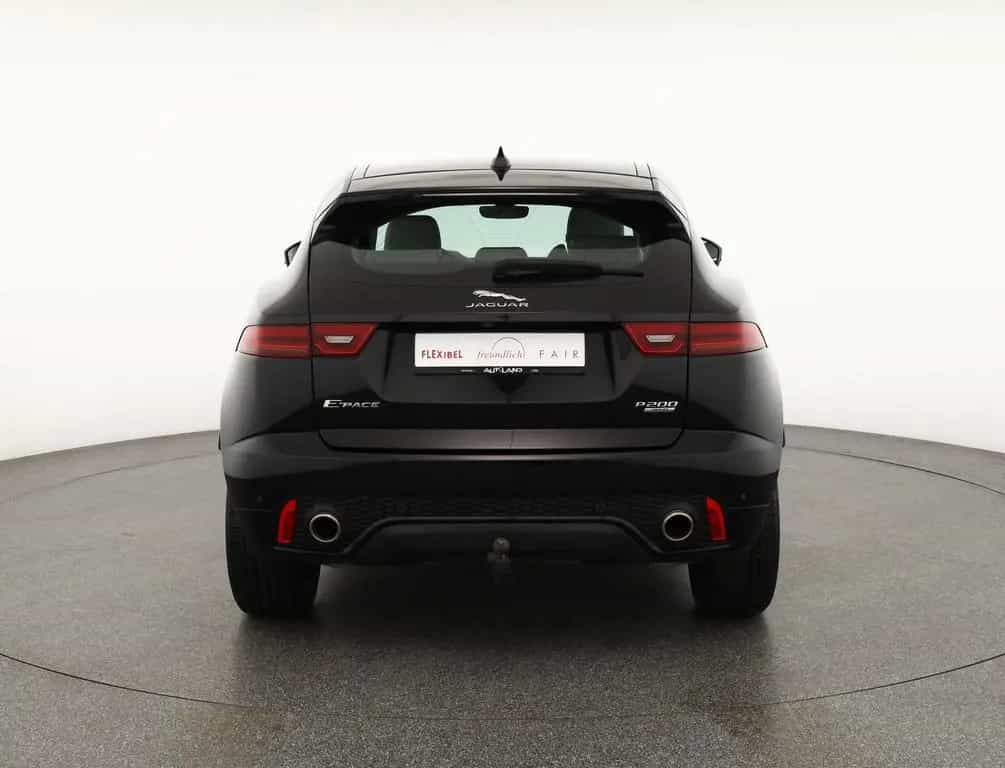 Jaguar E-Pace 2.0 R-Dynamic SE AWD LED Kamera AHK Leder 10/2019-photo-2