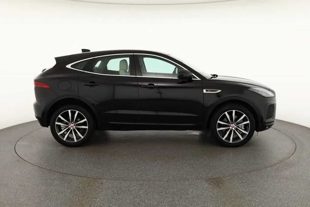 Jaguar E-Pace 2.0 R-Dynamic SE AWD LED Kamera AHK Leder 10/2019-photo-4