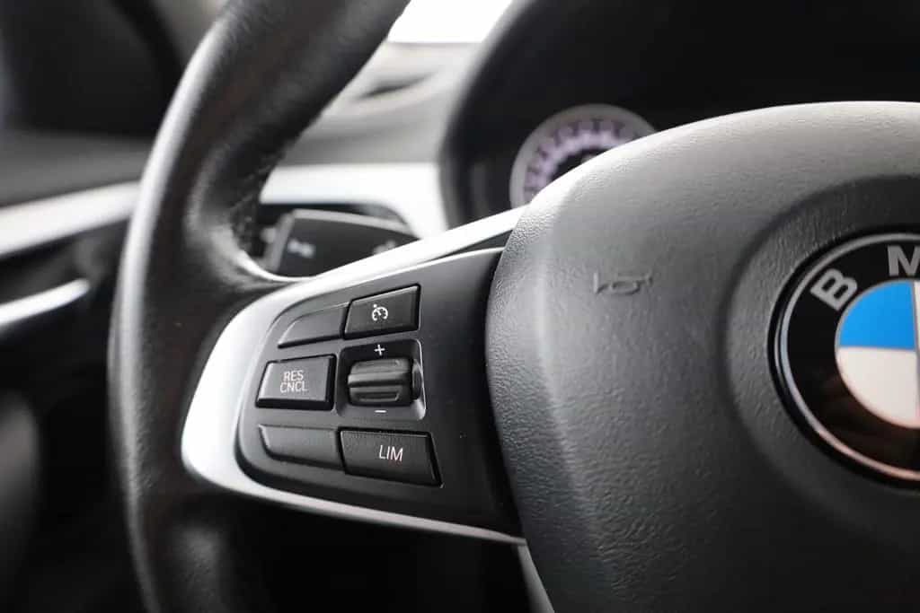 BMW X2 20i sDrive Advantage LED Navi Sitzheizung PDC 10/2019-photo-15