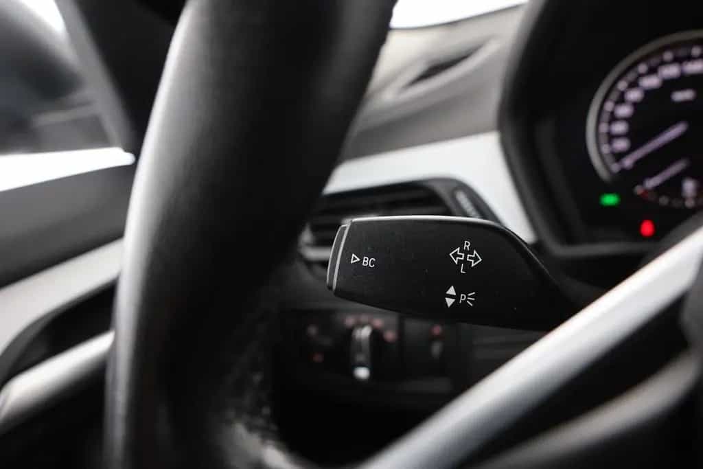 BMW X2 20i sDrive Advantage LED Navi Sitzheizung PDC 10/2019-photo-18