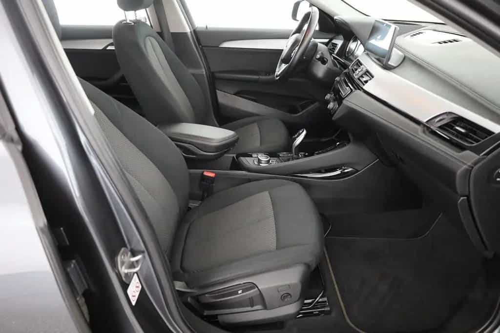 BMW X2 20i sDrive Advantage LED Navi Sitzheizung PDC 10/2019-photo-23