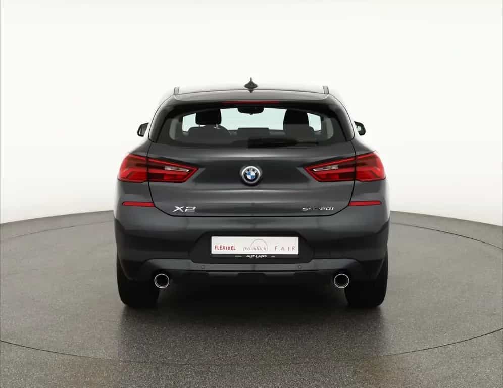 BMW X2 20i sDrive Advantage LED Navi Sitzheizung PDC 10/2019-photo-3