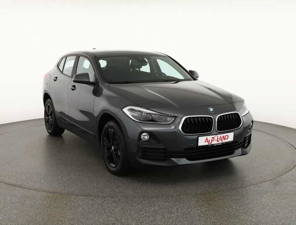 BMW X2 20i sDrive Advantage LED Navi Sitzheizung PDC 10/2019-photo-6