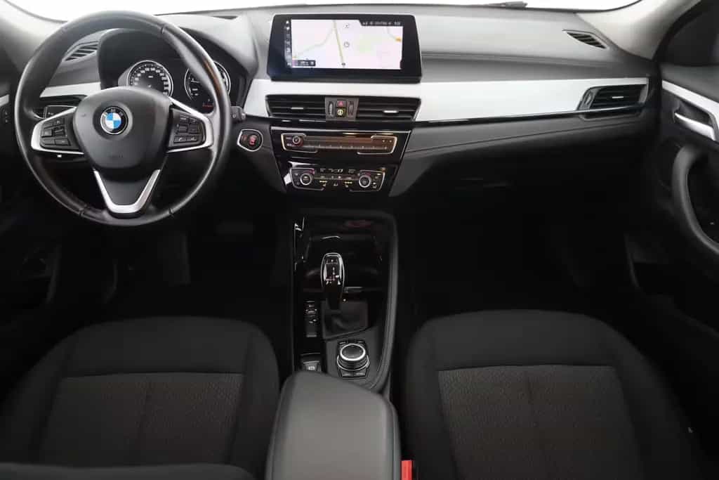 BMW X2 20i sDrive Advantage LED Navi Sitzheizung PDC 10/2019-photo-8