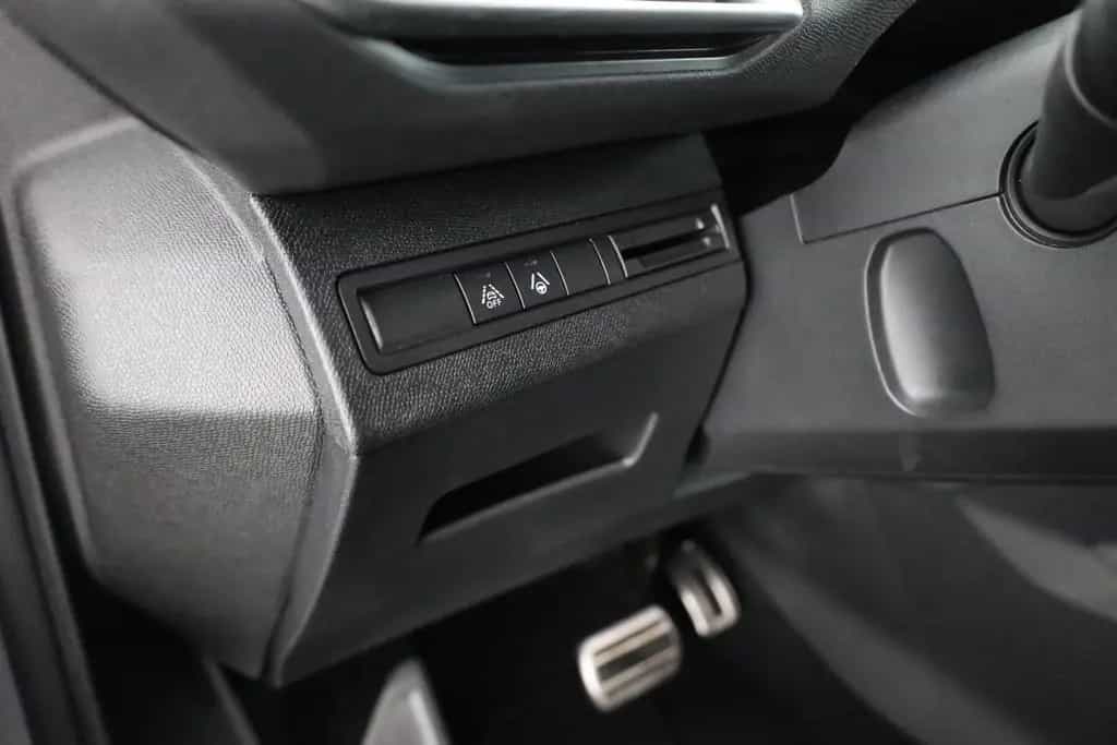 Peugeot 3008 GT 1.2 PureTech 130 Aut. LED ACC Navi 03/2023-photo-20