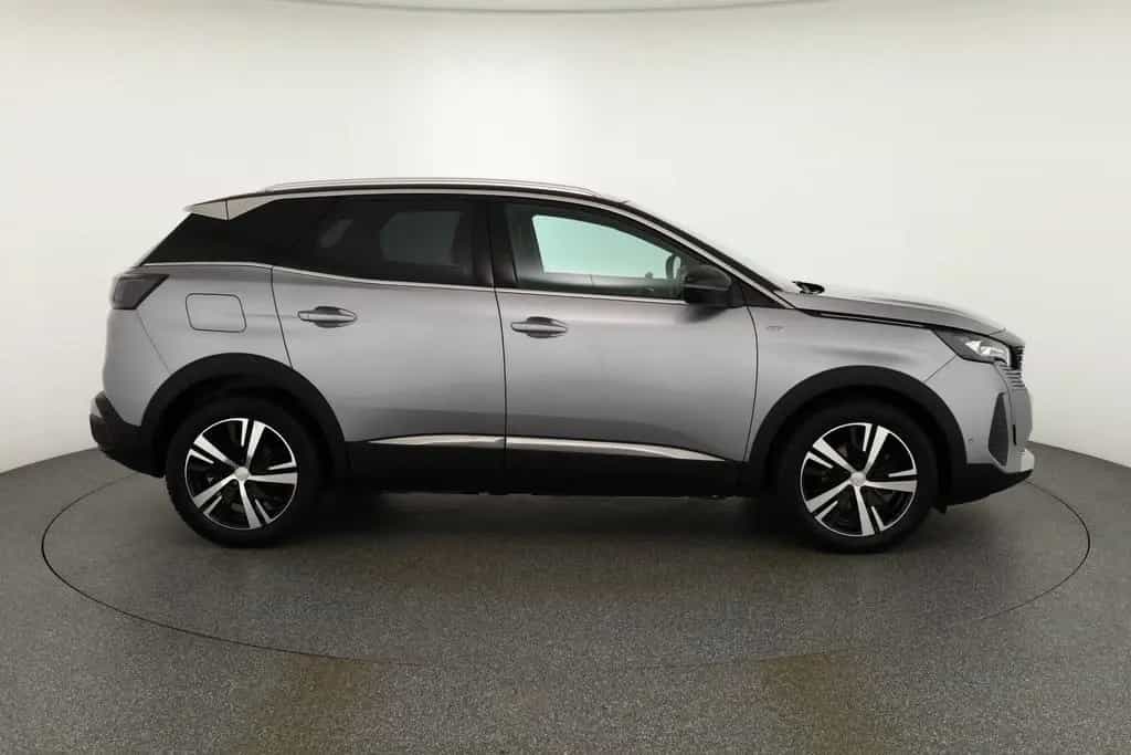 Peugeot 3008 GT 1.2 PureTech 130 Aut. LED ACC Navi 03/2023-photo-5