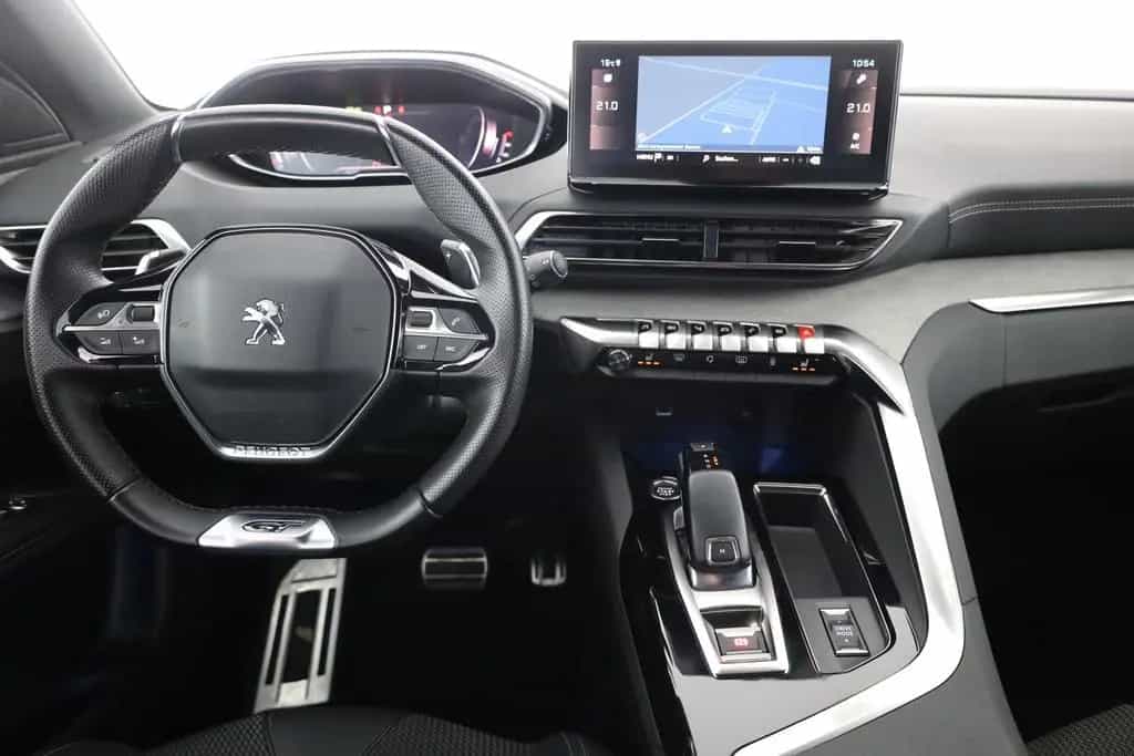 Peugeot 3008 GT 1.2 PureTech 130 Aut. LED ACC Navi 03/2023-photo-9