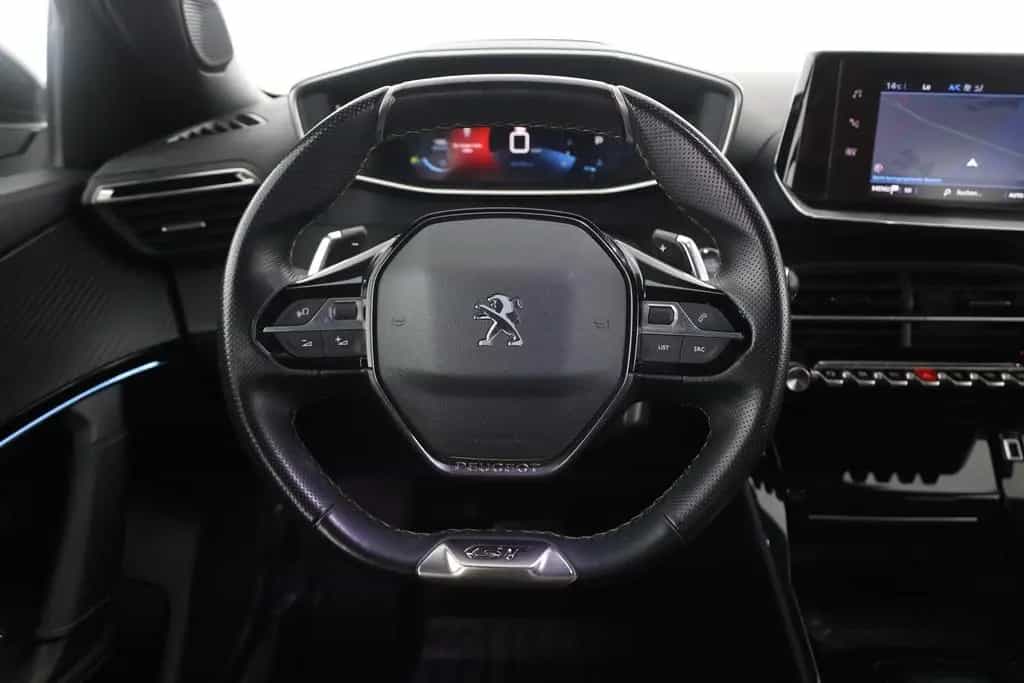 Peugeot 2008 GT PureTech 130 Aut. LED Navi Kamera 04/2023-photo-14