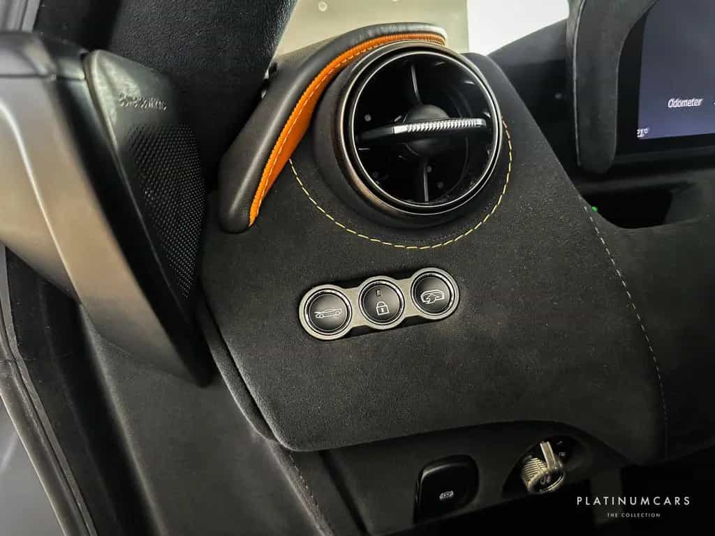 McLaren 720S Performance MSO / Stealth / B&O 12/2017-photo-12