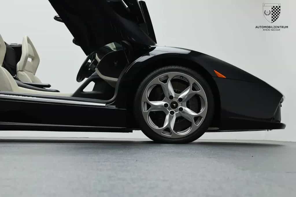 Lamborghini Murciélago Roadster 6.2 V12/Sammlerzustand/Lift 05/2005-photo-29