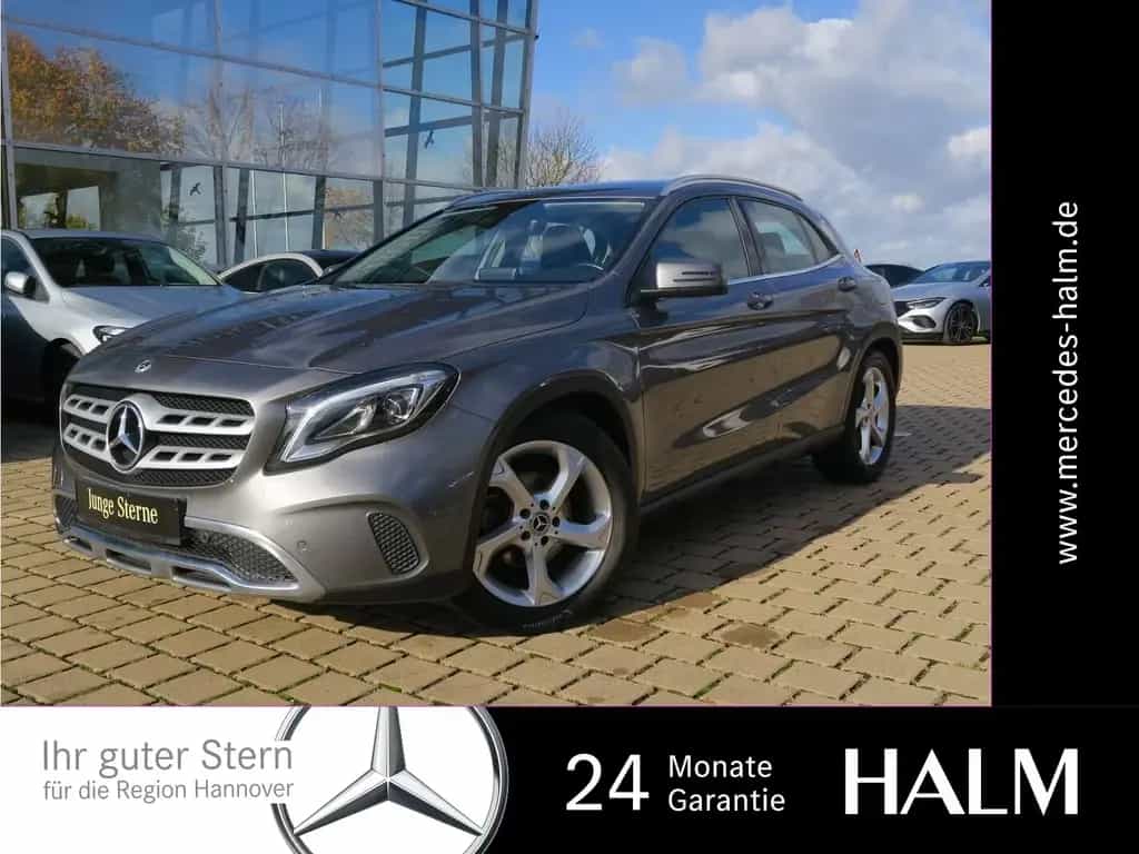 Mercedes-Benz GLA-Class 200 Urban Business-Paket LED GarminMap 05/2020-photo-0