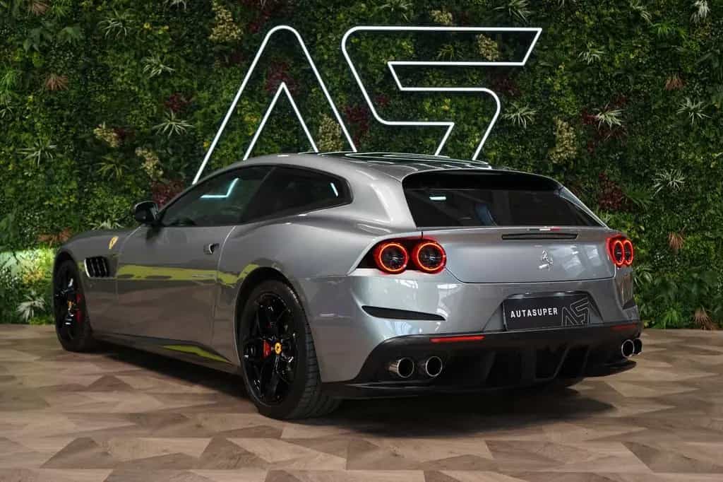 Ferrari GTC4Lusso T*V8*PANO*CARBON*LIFT*CZ 06/2017-photo-10