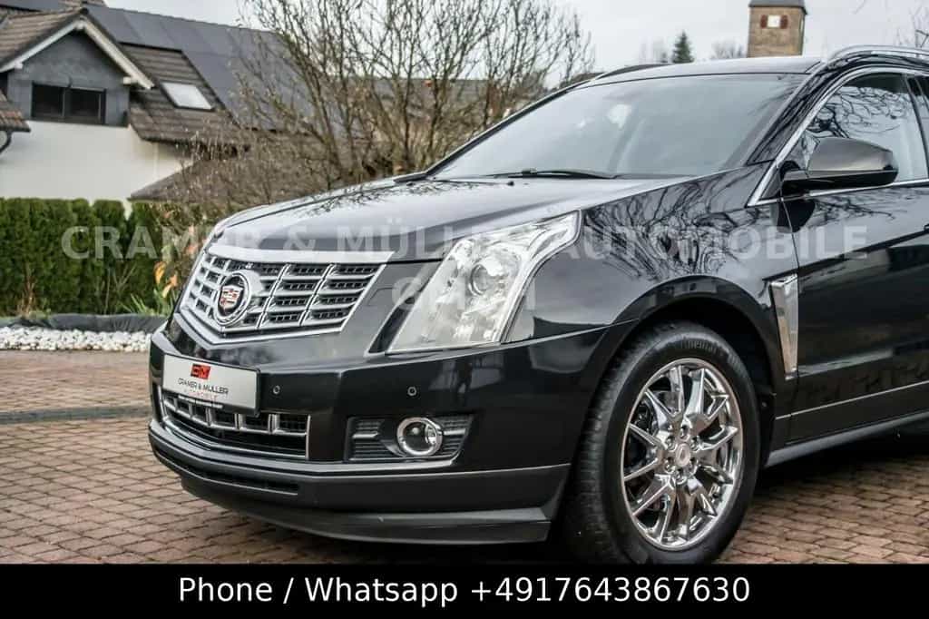 Cadillac SRX Premium AWD Unfallfrei Bose DEU. Scheckheft 03/2013-photo-1