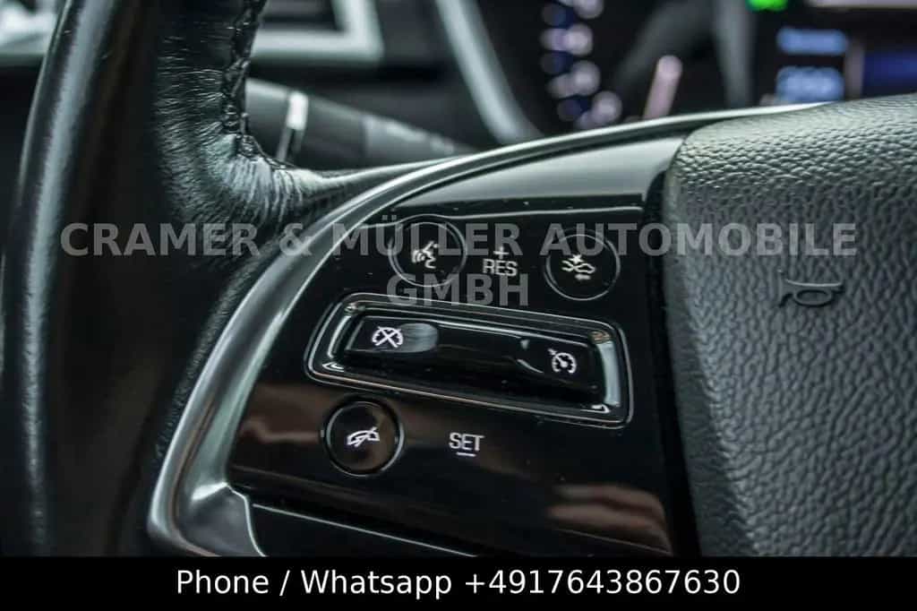 Cadillac SRX Premium AWD Unfallfrei Bose DEU. Scheckheft 03/2013-photo-25