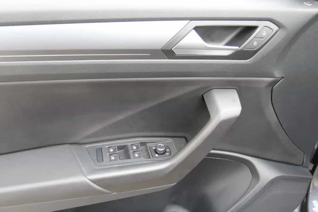 Volkswagen T-Roc Cabriolet R-Line/LED/Kamera 08/2020-photo-23