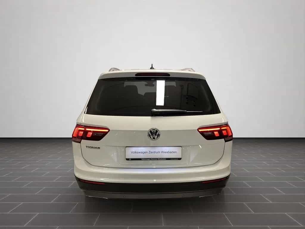 Volkswagen Tiguan Allspace 1.5 TSI ACTIVE, 7 Sitzer, Navi, 06/2020-photo-5