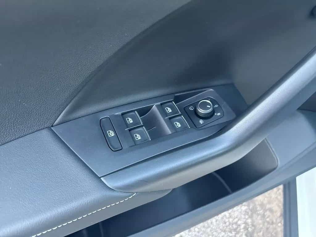 Volkswagen T-Cross Goal 1.0 TSI AHK+Rückfahrk.+ACC+SHZ+LM+C 05/2025-photo-12