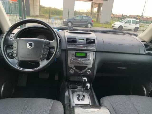 Ssangyong REXTON SSANGYONG REXTON W 2.0 Xdi 4WD A/T Top 02/2015-photo-11