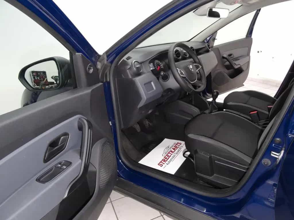Dacia Duster II 1.6 Essential 1. Hand 8fach Bluetooth 04/2018-photo-7