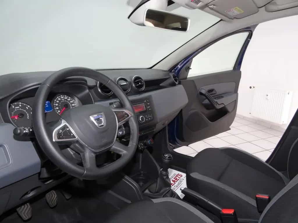 Dacia Duster II 1.6 Essential 1. Hand 8fach Bluetooth 04/2018-photo-8