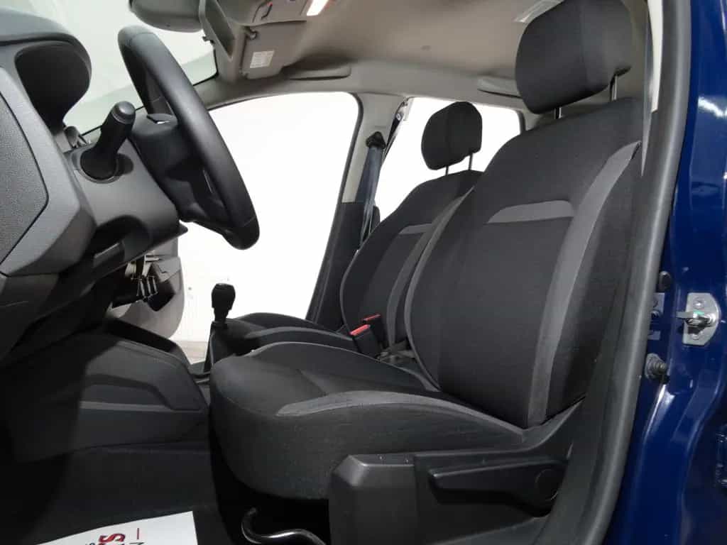 Dacia Duster II 1.6 Essential 1. Hand 8fach Bluetooth 04/2018-photo-9