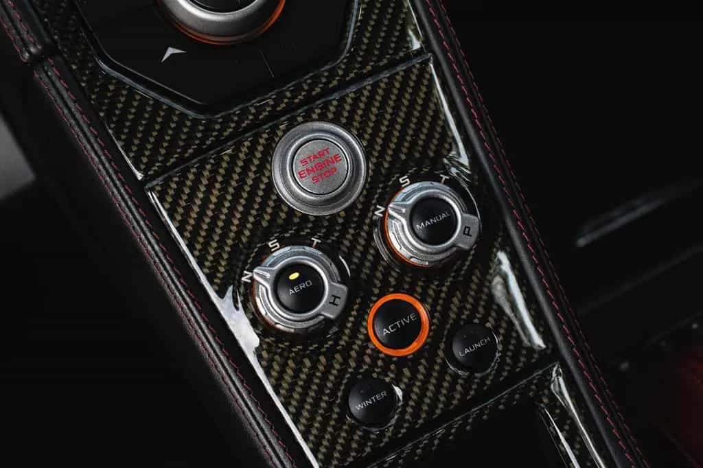 McLaren MP4-12C MwsT.*Scheckheft*Carbon 06/2012-photo-18