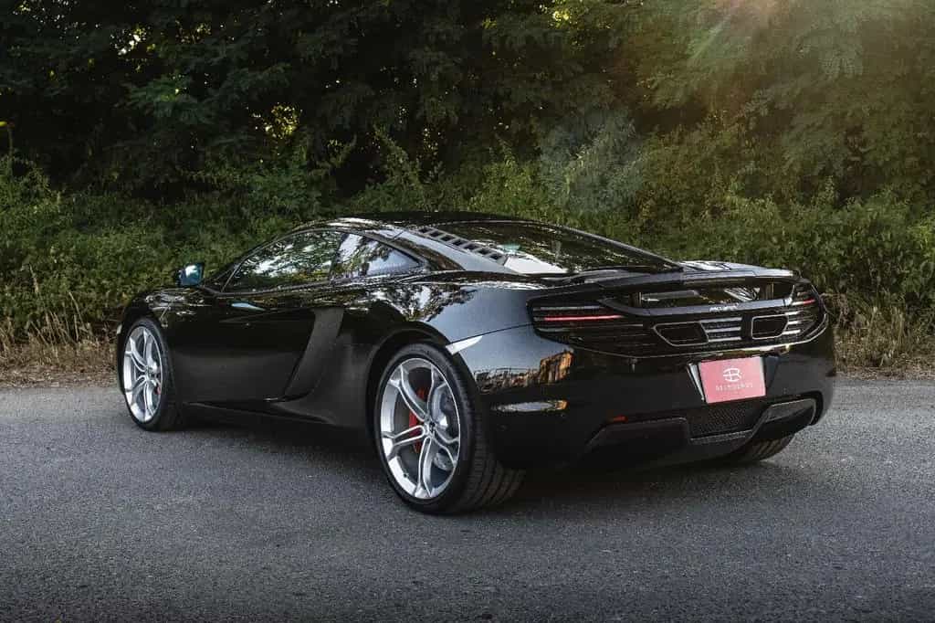 McLaren MP4-12C MwsT.*Scheckheft*Carbon 06/2012-photo-5