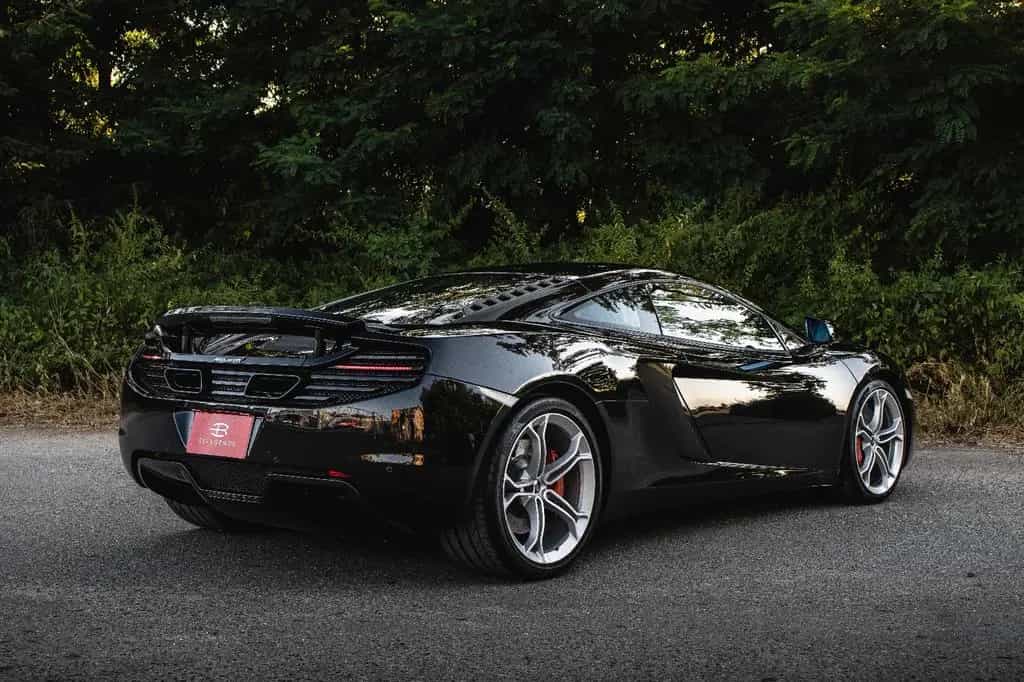 McLaren MP4-12C MwsT.*Scheckheft*Carbon 06/2012-photo-7