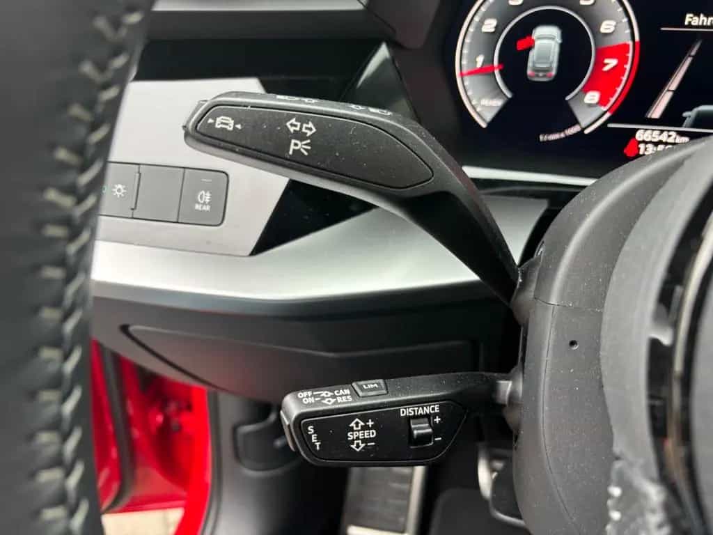 Audi A3 Sportback 35 TFSI S line Navi Sitzh Leder 18" 11/2020-photo-22