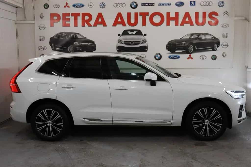 Volvo XC60 B4 D Plus Dark Inscription 12/2021-photo-0