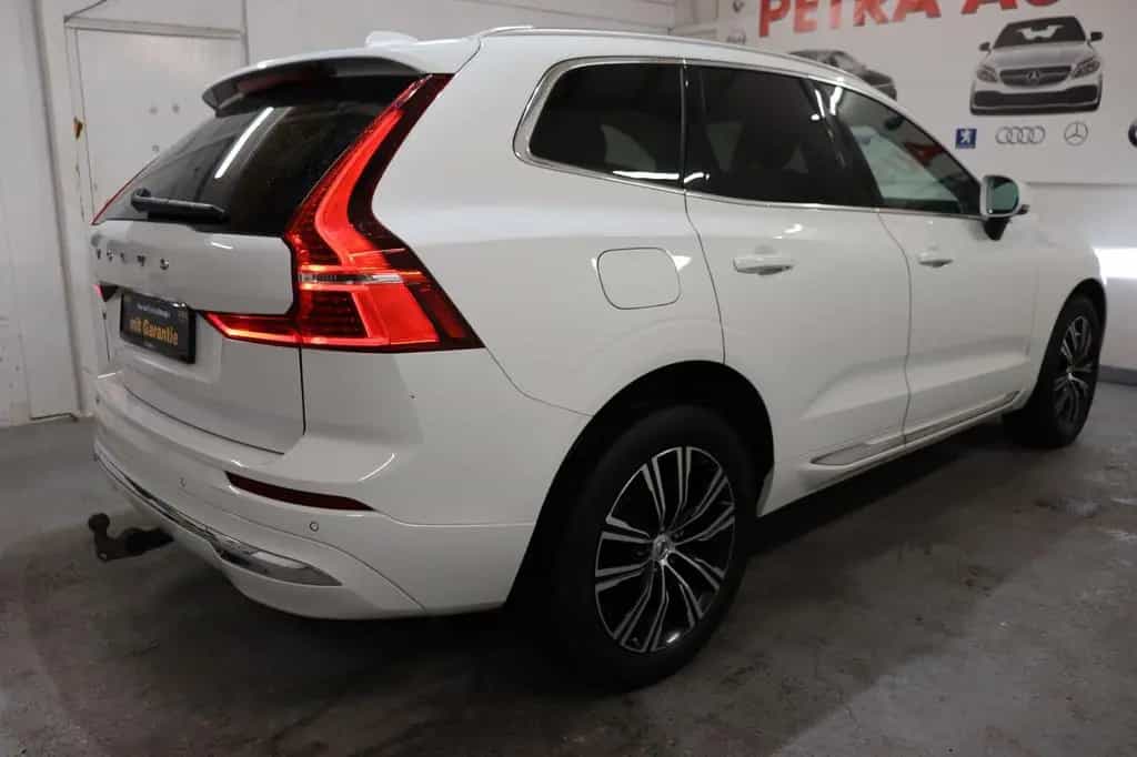 Volvo XC60 B4 D Plus Dark Inscription 12/2021-photo-25
