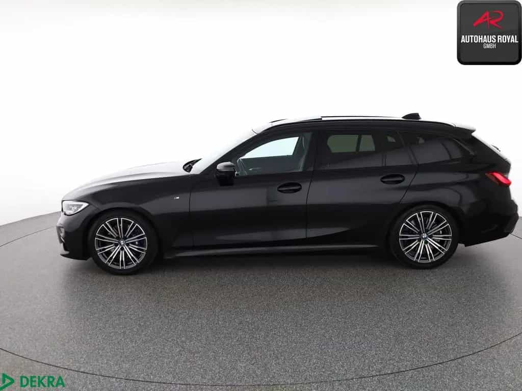 BMW 3 Series 330 i T xDrive SAG M SPORT HUD,LASER,HARMAN/K 01/2020-photo-1