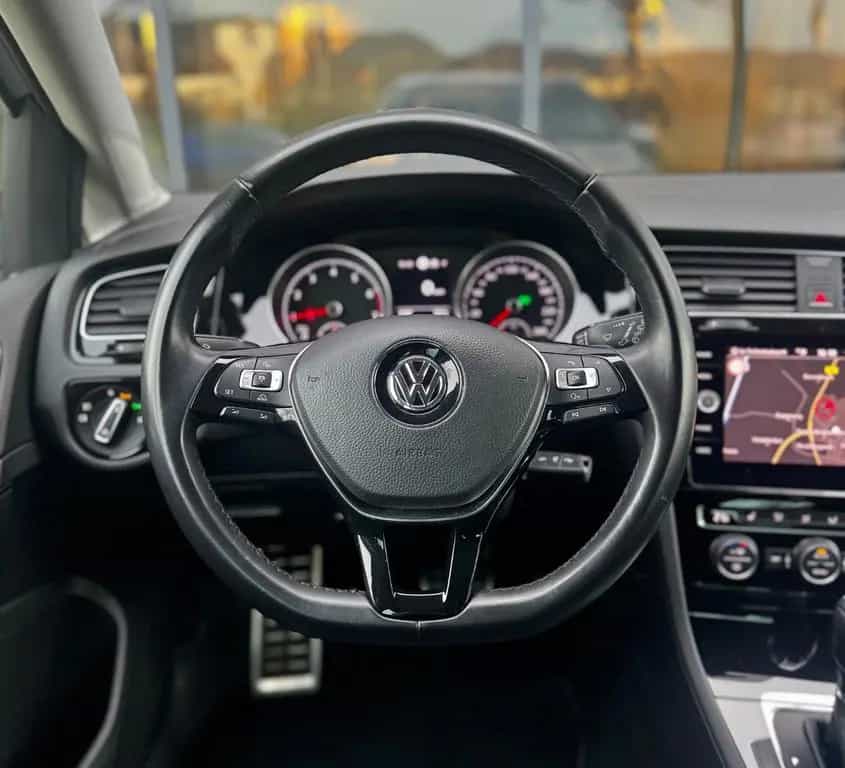 Volkswagen Golf 7 JOIN*AUTOMAT*NAV*SHZ*KAMERA*PDC*SHZ*KLIMA 07/2018-photo-13
