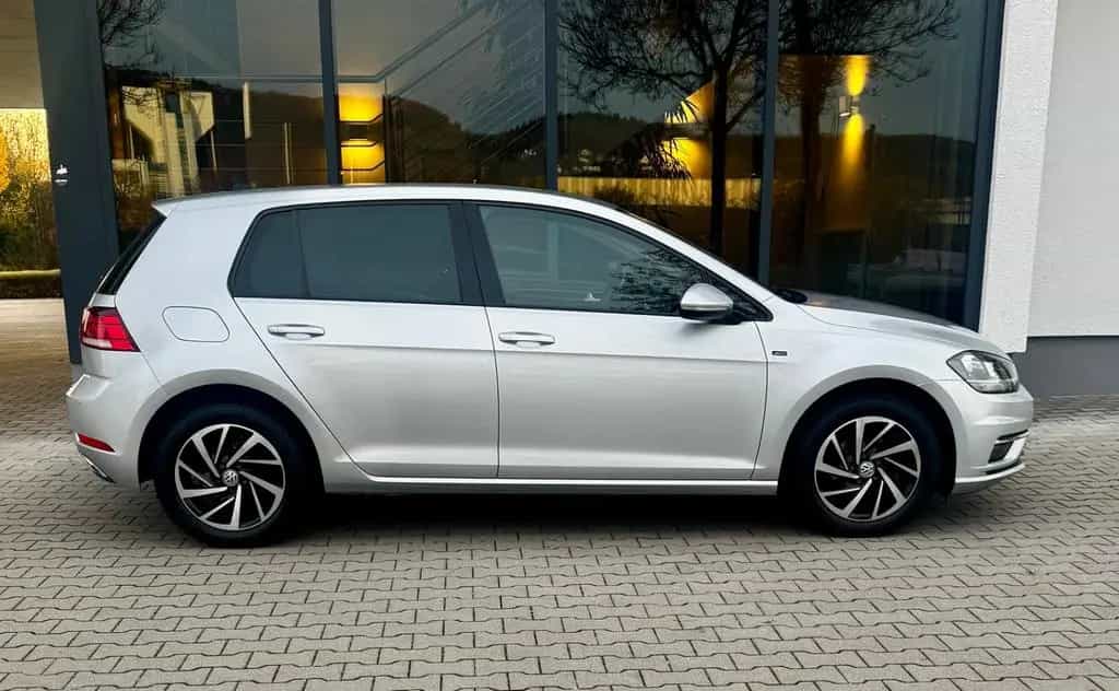 Volkswagen Golf 7 JOIN*AUTOMAT*NAV*SHZ*KAMERA*PDC*SHZ*KLIMA 07/2018-photo-8