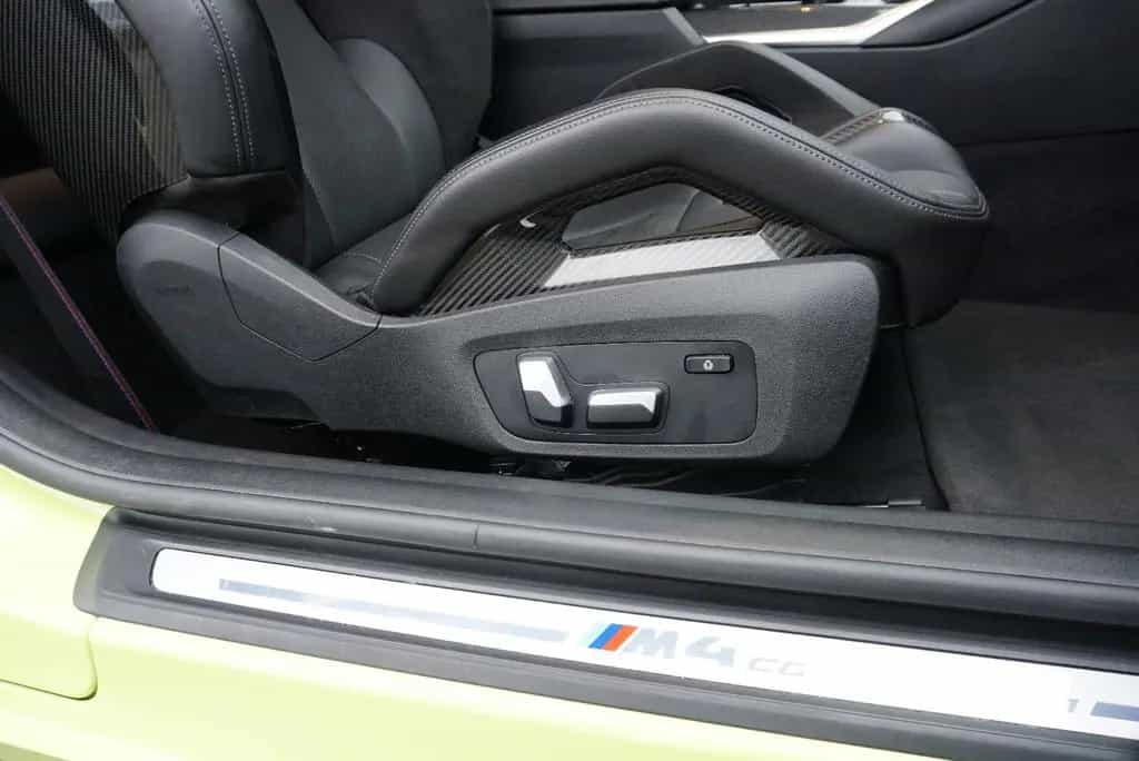 BMW M4 Competition Driver´s Carbon PerfSitze RFK HUD 04/2021-photo-29