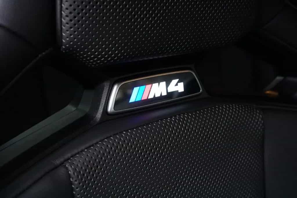 BMW M4 Competition Driver´s Carbon PerfSitze RFK HUD 04/2021-photo-30