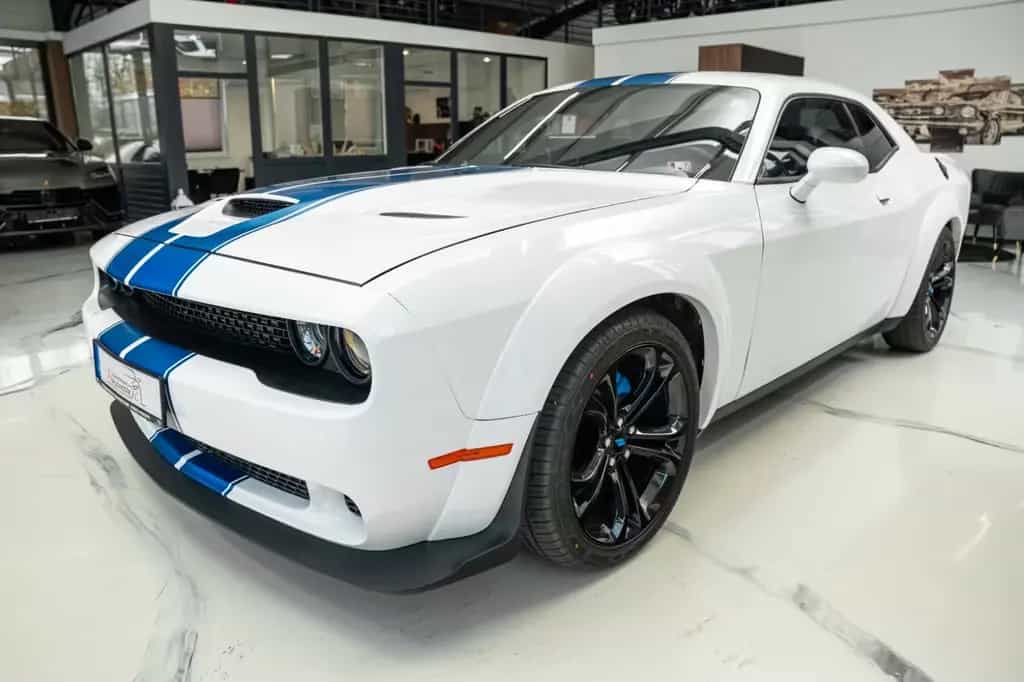 Dodge Challenger 5,7 HEMI V8 Widebody Leder Top 03/2021-photo-0