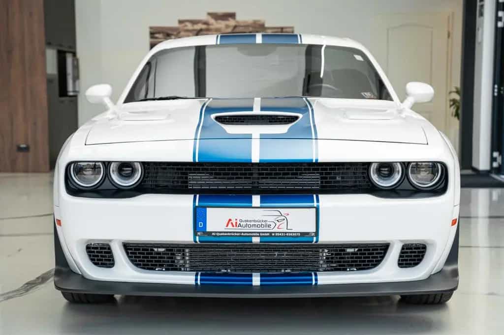 Dodge Challenger 5,7 HEMI V8 Widebody Leder Top 03/2021-photo-1
